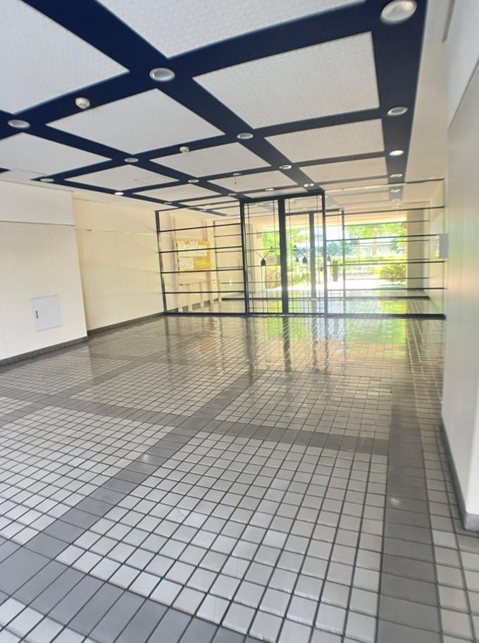 エントランス（2025年9月撮影） | リブラブ