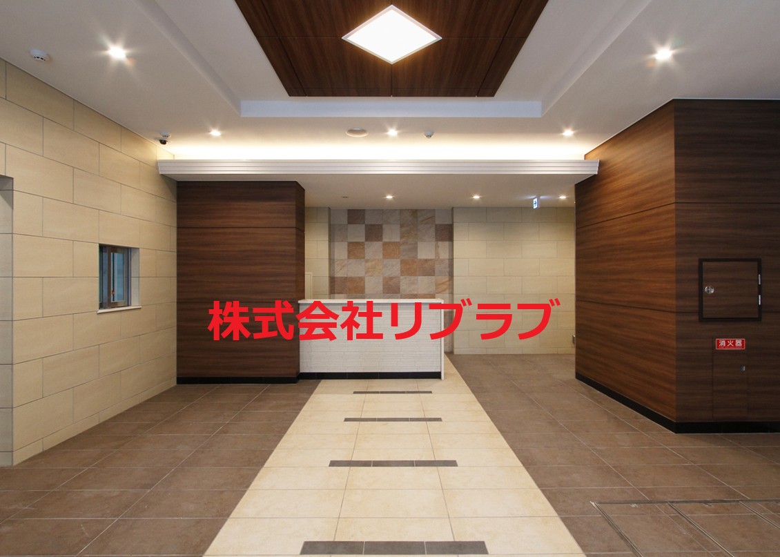 エントランス　※写真は新築時であり、現況と異なる場合は現況を優先します | リブラブ